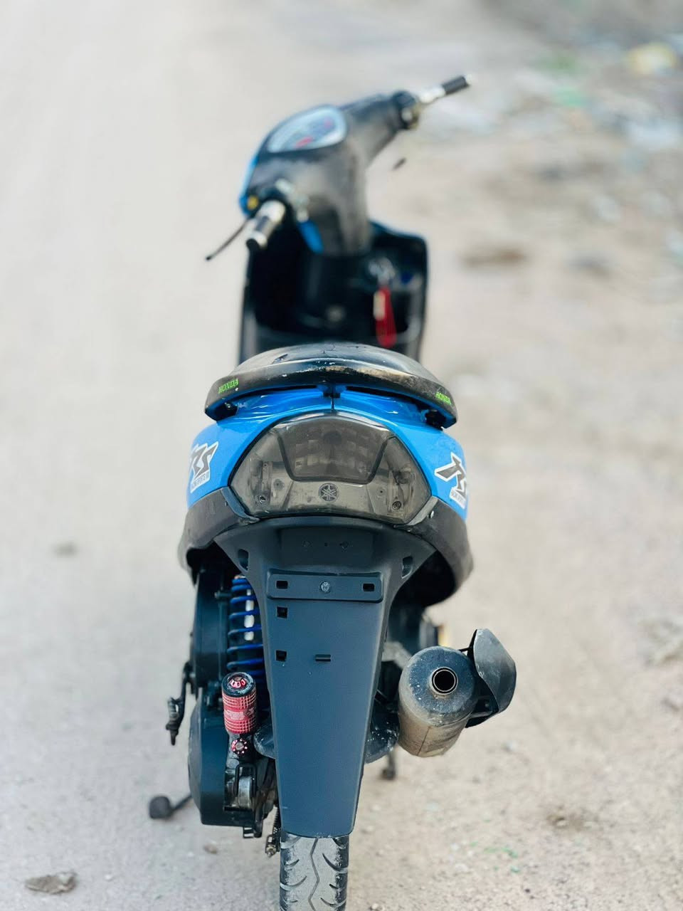 دراجه للبيع حلوه ونضيفه دراجه سلف هندر كله شقاله الدراجه ماناقصه شي مفتوحه بوشه 49 مكاني القرنه السعر 550 وبيه مجال  ***********
