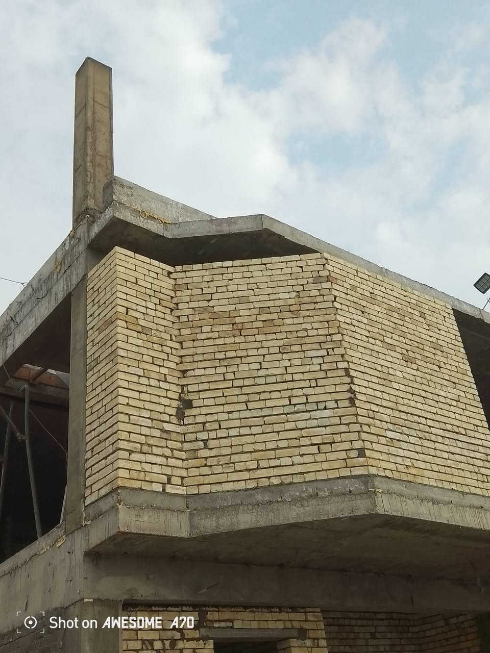 خلفه بناء ***********
واتساب ***********
