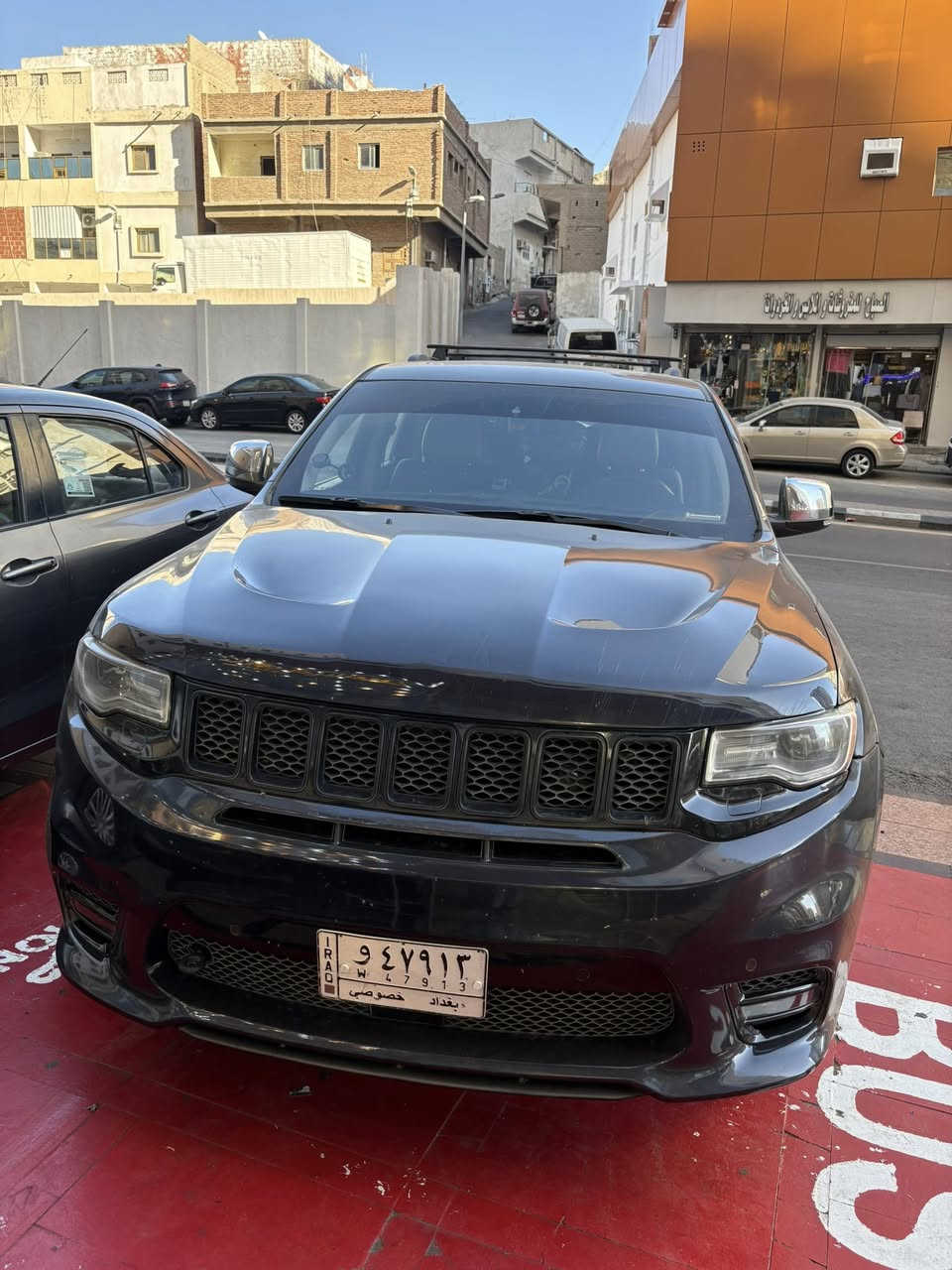 السلام عليكم جيب لاريدو لمتدد  2014 امريكي مكينت 3/600 حادثه جاملغات وبنيد بدون لغد وشاصي وبيه شخص بلباب وبل جنطه  رايده 195 وبيه مجال        ***********          رقم بغداد بسمي      شاشه كامره حساسات كشنات جلد تدفئه تبريد جنطه كهرباء
