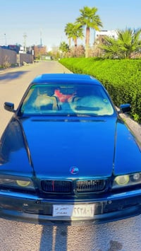 ٧٤٠i • ١٩٩٨ • ٨ سلندر اوتوماتيك