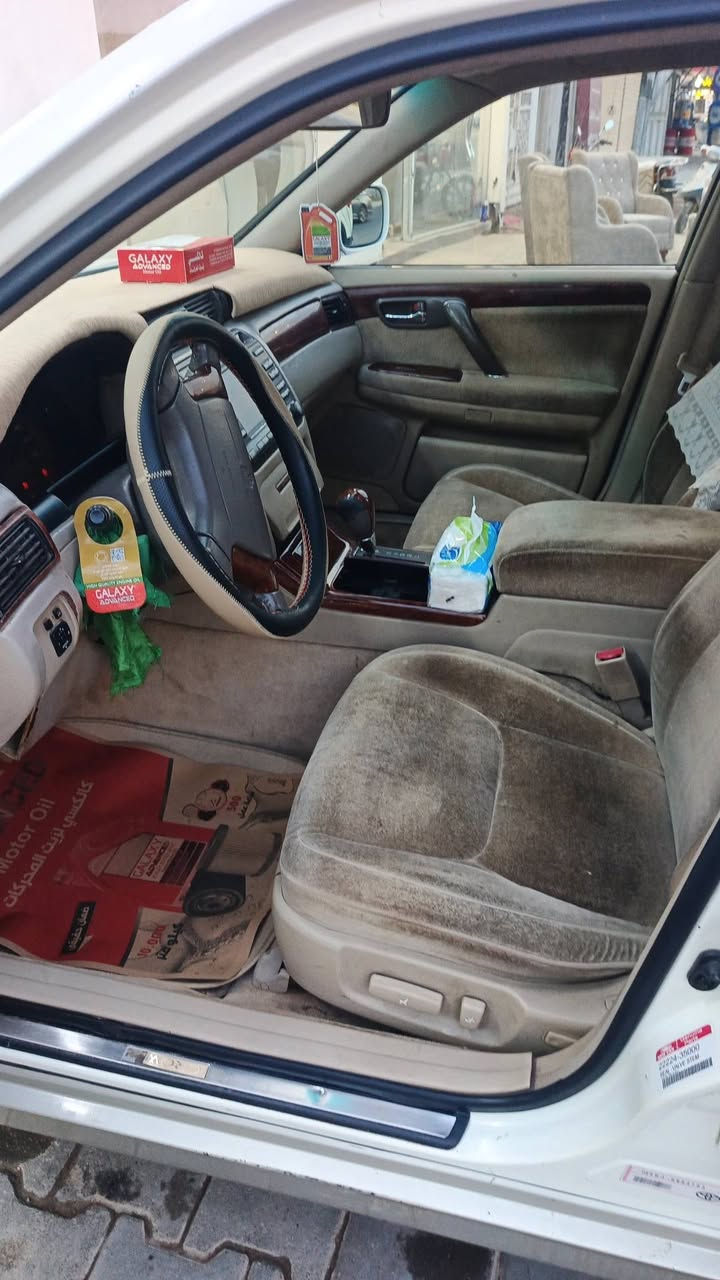 السلام عليكم ملكة 👑 كراون
الموديل 2002 

رقم انبار مشروع وطني بسمي

محرك VVT كلاص ابيض 

كير جيد جدا

شاصي 71

ويل ابو نجمة ⭐

تايرات جدد

باتري جديد

مسوي ادامة كاملة للمحرك من نوزلات بلكات فيت بم مجاول 

سيارة بيها جراد بلقمارة او بتكم والبنيد جلاتين مال اليابان بيها  مشلع 

بيها ضربة جاملغ الخلفي او الامامي موضح بتصوير مواصل جوه اكفلك كصة وضربة قوية او اصوليات ونقل جثة 

السعر 115 وبيها مجال بسيط سيارة متعجبك ادعيلي برزق او كلشي اكو بسوك
مكاني كربلاء المقدسة
رقمي 
***********

