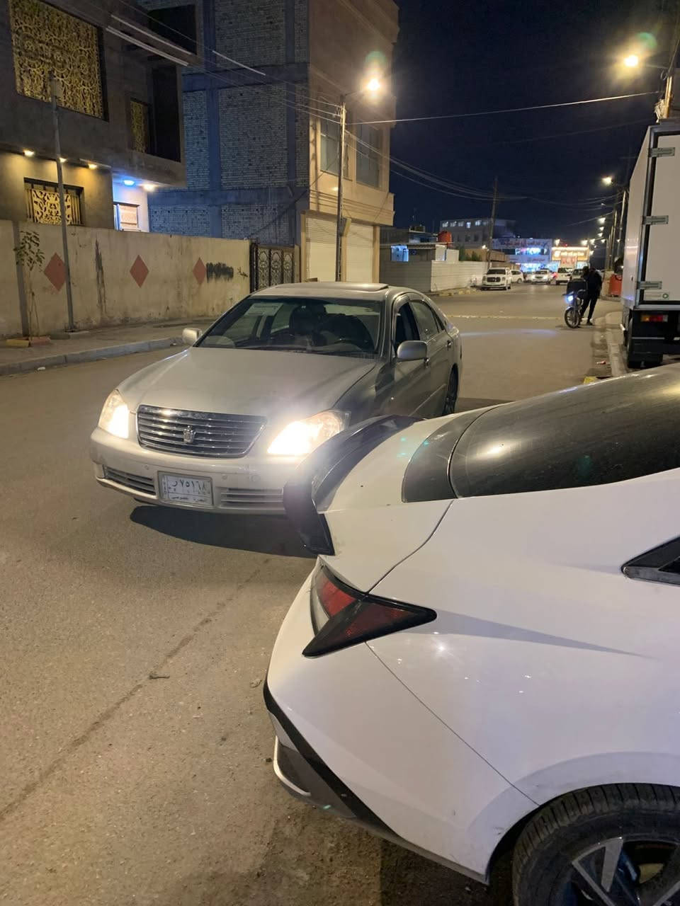 سلام عليكم
النترا تجميع صيني مديل 2024
فول مواصفات 
بيها دحجه بالباب بس وما تبين نهائي 
السياره نصبتها تخبل
ولسياره جديده ماشيه 22k
دواخل جلد اسود انه مغلفهن جلد احمر 
ولسياره عليها سستم تعديل كامل كفرات مري كفرات يدات كفرات المثلث مال الجامه الوره عليها جناح مرتب يعني السياره مرتبه كلش ونصبتها فد شي 
سعر 155 وبيها مجال 

***********
