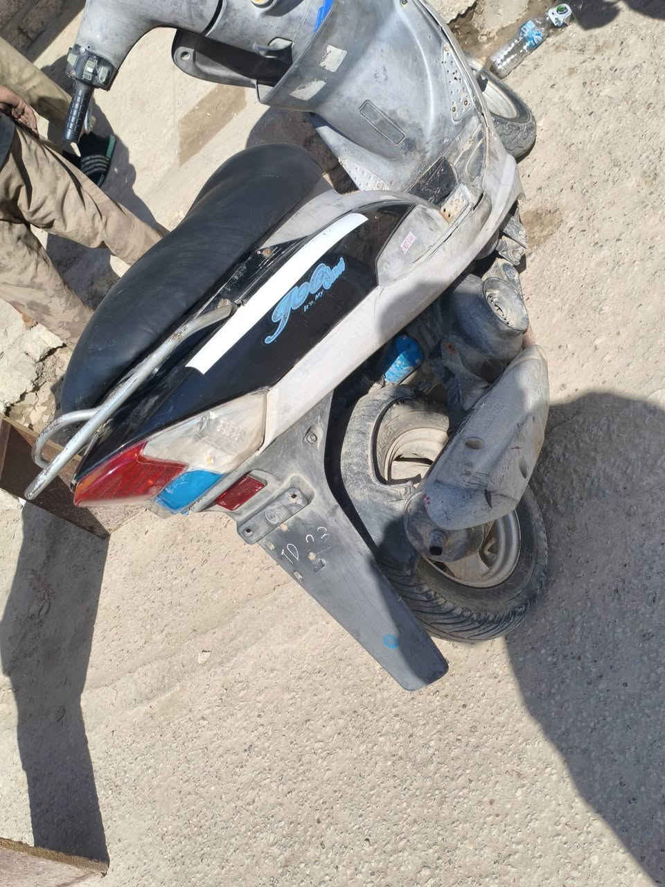 سلام عليكم شباب دراجه للبيع 500
وبيها مجال ما مفتوح برغي


**إذا كنت صاحب هذا الإعلان وتريد حذفه لأي سبب، رجاءا أرسل رسالة إلى الدعم الفني**