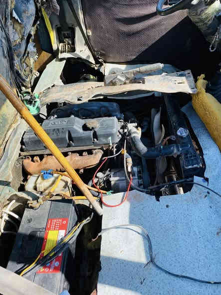 السلام عليكم اسيا لبيع مكينه وكير وكسن كفاله تخم تاير حداديه مشط باور  السياره خير من الله كلشي ماعايزه كبل لشارع العنون ديوانية السعر 20 راعيها موجود 

***********
