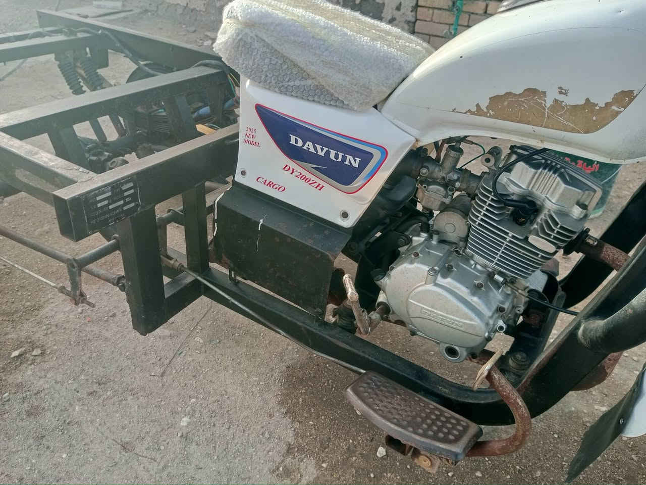 السلام عليكم ستوته للبيع موديل 20 اوراق من مجمع الكرار صدر جديد كهربائيات شغاله شاصي مقفول السعر 1,350 وبيها مجال ناصريه مركز ما بيها بدي ***********
