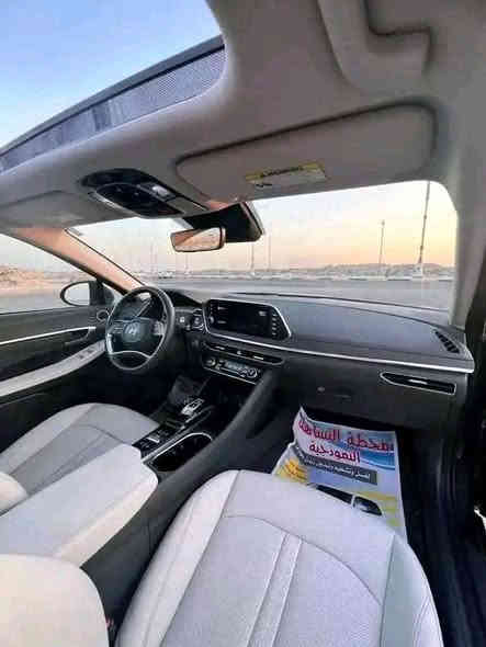 للبيع سيارة :( معوقين) #هيونداي_سوناتا_فئة_لمتدد_LIMITED( أعلى فئة ) فول مواصفات 1/1
•الضرر : صندوق فقط
•الرقم : مرقم بغداد معوقين ( وكالة عامة بل سيارة )
•الايرباكات : بدون ضرر اي ايرباك 
نكفل السيارة من ( الشاصي ، الغرق و الايرباك واللغود)

•المواصفات :
السيارة : هونداي سوناتا لمتدد لون رمادي 🩶
الموديل : 202‪2
المحرك : 1.6L توربو (اربعة سلندر)
العداد :29
حجم الويل : ويل كب حجم 19 مع طقم تايرات بحالة ممتازة
لايتات اربعة عدسات زينون اصل مع حاجب LED
بصمات عدد 2 للأبواب مع بصمة جنطة وبصمة تشغيل
قمارة بانوراما
حساسات في الجامه الامامي في نضام الامطار 
نظام الكاميرات الأربعة برؤية 360 درجة
رادار امامي مانع تصادم
حساسات ورادارات الانحراف عن المسار
حساسات ورادارات الاجتياز الجانبية (نقاط عمياء)
حساس امامي اصل
حساس خلفي اصل
شاحن واير ليس (لاسلكي)
شاشة الدشبول حجم كبير للتحكم بأيعازات السيارة
غرفة السيارة:كشنات السيارة جلد vipابيض
كشن ذاكرة (خزن ميموري) لكرسي السائق
تحكم فول كهرباء لكرسي السائق والراكب
تبريد وتدفئة لكشنات المقدمة
تدفئة بالستيرن
تبريد قطعتين امامي وخلفي
تحريك المركبة إلى الامام والخلف من خلال البصمة
سايد بريك دكمة
سستم صوت BOSE
اشاير بالمرايا الجانبية
تحكم ستيرن جهتين بلوتوث وحاكية وكروس سرعة وتحكم صوت 
شاشة داتا شو
نظام ABS مانع انزلاق
العنوان بغداد
***********‪ بغداد
