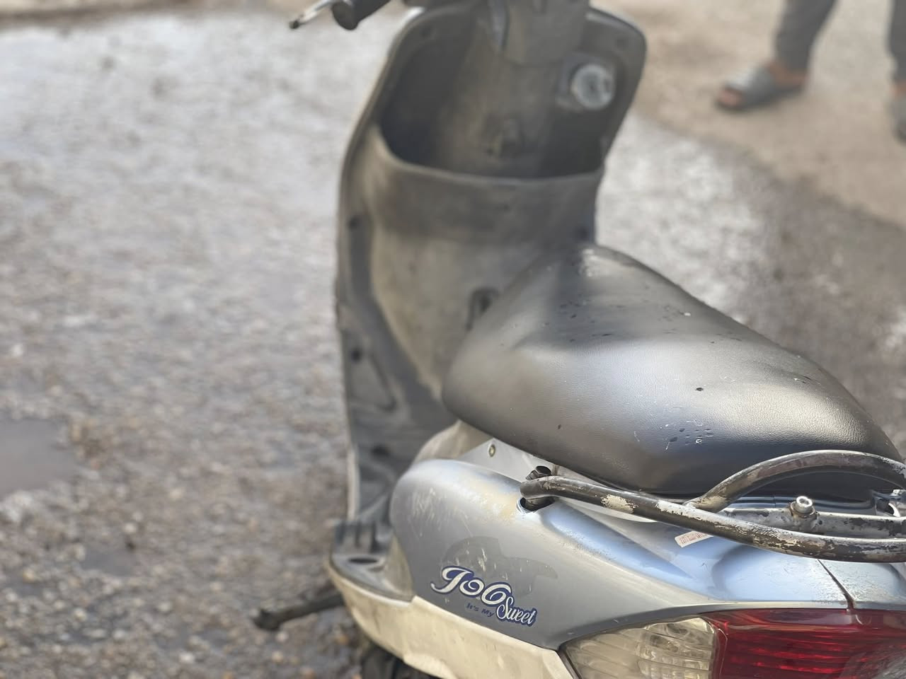 سلام عليكم ماكس البيع بوشه خمسين دراجه ما مفتوحه ابد وكلشي شغل دراجه سلف هندر ٥٠بلاد السعر ٥٥٠ وبيهاء ماجل الرقم ***********
