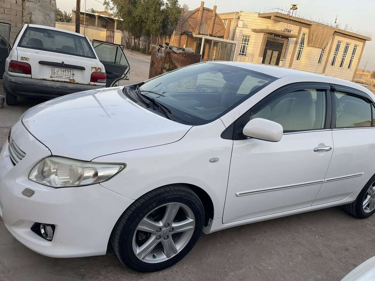 السلام عليكم ورحمة الله وبركاته 

كورلا 2010 رقمها سليمانية 
السيارة نضيفة كلش 
قبل شهر وصلت من سليمانية 
بيها مدكر الأمامي صفحة السكن 
عنواني بصرة كرمة علي ابو صخير
السعر 127 وبيها مجال للشراي 
جماعة 120 لا تخابرني ولا تعب نفسك
سيارة جديدة 
رقم الهاتف ***********
