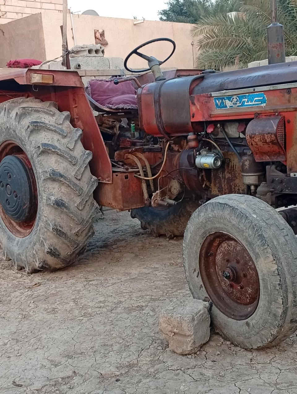 للبيع مكينه عنتر 88 كفاله عامه لتفاصيل على هاذه رقم ***********
