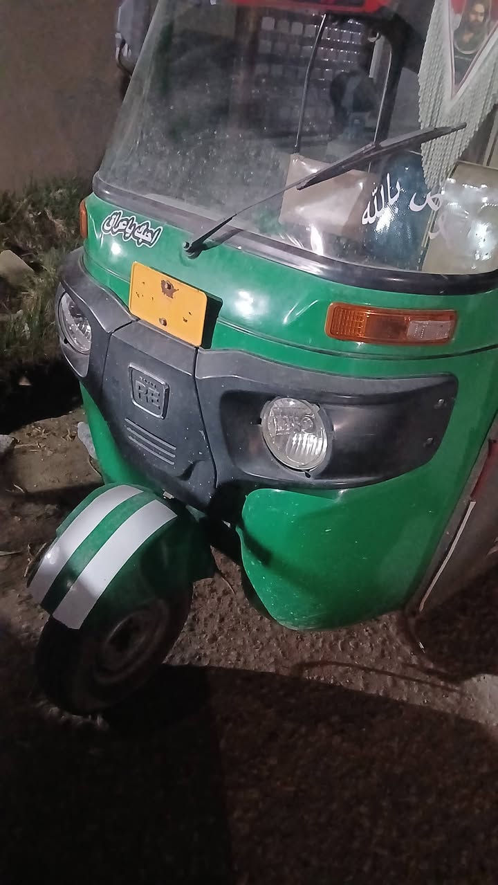 تكتك ٢٢ شهر ٢ تكتك بيه ضربه بل بك لايت مرجعه معجون تكتك محرك توه مجفت وستفسار على رقم *********** ما متواجد خاص
