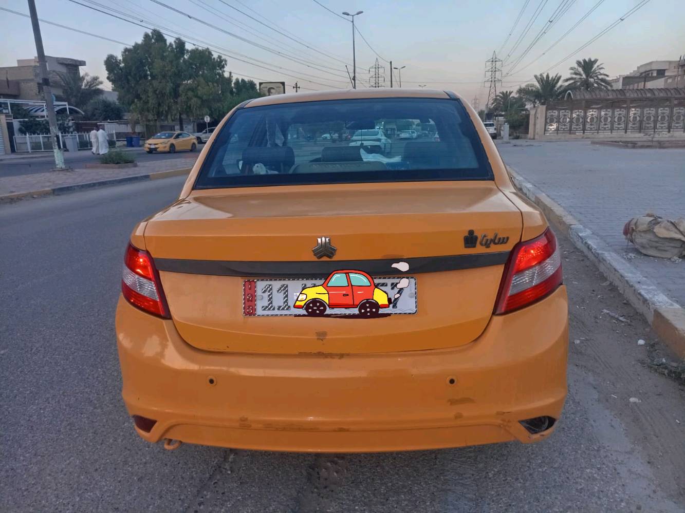 يا الله سلام عليكم سياره ساينا موديل 2019 للبيع بيها ضربه جاملغ وشويه من الباب جها السائق تبريد شغاله سنويه 2031 كير محرك خيره من الله السياره بسمي مكاني بغداد الغزاليه الهاتف *********** واتساب اعد النشر بسبب الوعود الكاذبه