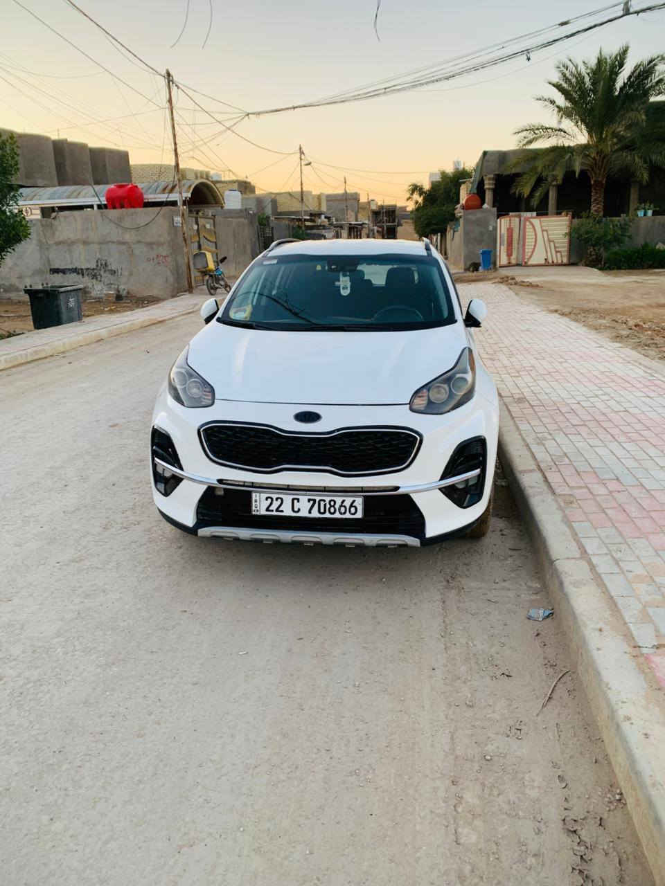 سبورتج2022امريكي نص فول
بيه حاملغات بارد وقطعه صبغ والباقي كدامك محرك كير. لاتنقيص ولاتبخير ولادوانز 2400 سنويه ورقم جديد 
مكان كربلاء الحسينه ***********
