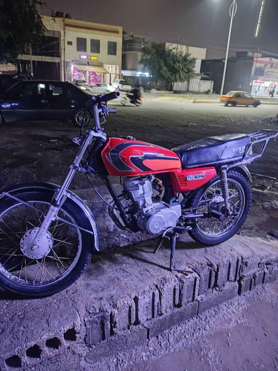 دراجه 4لبيع مكينه ارشه دراجه كامله مكمله كلشي ما نقصه فول نضافه سعر275و بيه مجال لشراي يدلل مكاني كربلاء حي سلام ***********
