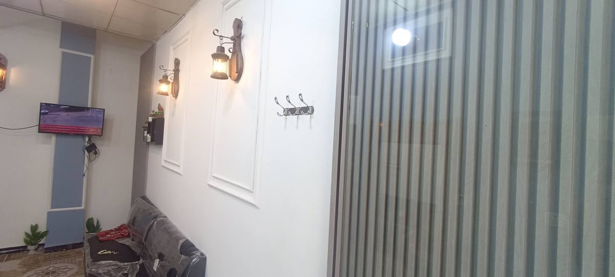السلام عليكم ورحمه الله وبركاته 

عملي للاصباغ والديكورات ❤️ 
عمل كافة الديكورات 
 ورق جدران وبديل الخشب وبديل الرخام 
صبغ الواجهات الخارجيه للمنازل 
عمل كافة الديكورات الفوم المقاوم 
عمل الأسطح بمادة الكلكيم والوتر ستوب العازل للحراه وحماية الاسطح من الرطوبه 
وبأنسب الاسعار 
مصطفى المحمدي للاصباغ والديكورات 
***********
***********
