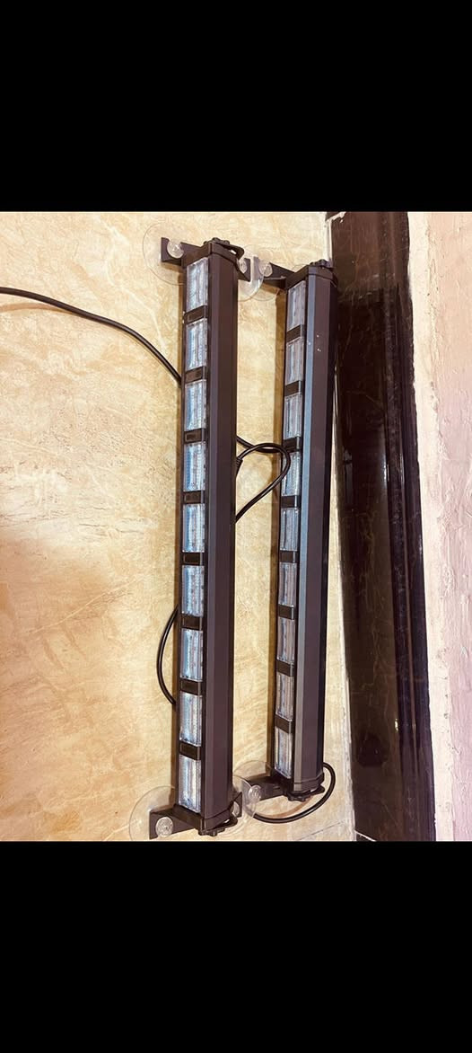 نشرة فيدرالية امريكي تجي قطعتين براند اصلي اضائة عالية جديدة
طول القطعة 50 cm 

بيها الوان احمر ازرق ابيض فلاش 

تحويل دكمتين تركب على الجداحة 
السعر 75 ألف قفلها


**إذا كنت صاحب هذا الإعلان وتريد حذفه لأي سبب، رجاءا أرسل رسالة إلى الدعم الفني**