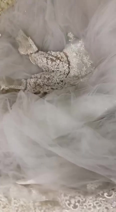 مرحبا بنات عندي بدلات عرس الوحده ب20 بيهن مجال


**إذا كنت صاحب هذا الإعلان وتريد حذفه لأي سبب، رجاءا أرسل رسالة إلى الدعم الفني**