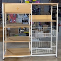 ميز ٣ طوابق • مجر