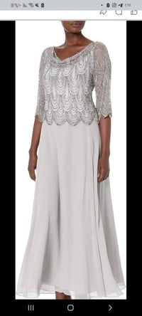 فساتين • قياسات خاصة • لم تلبس ابد