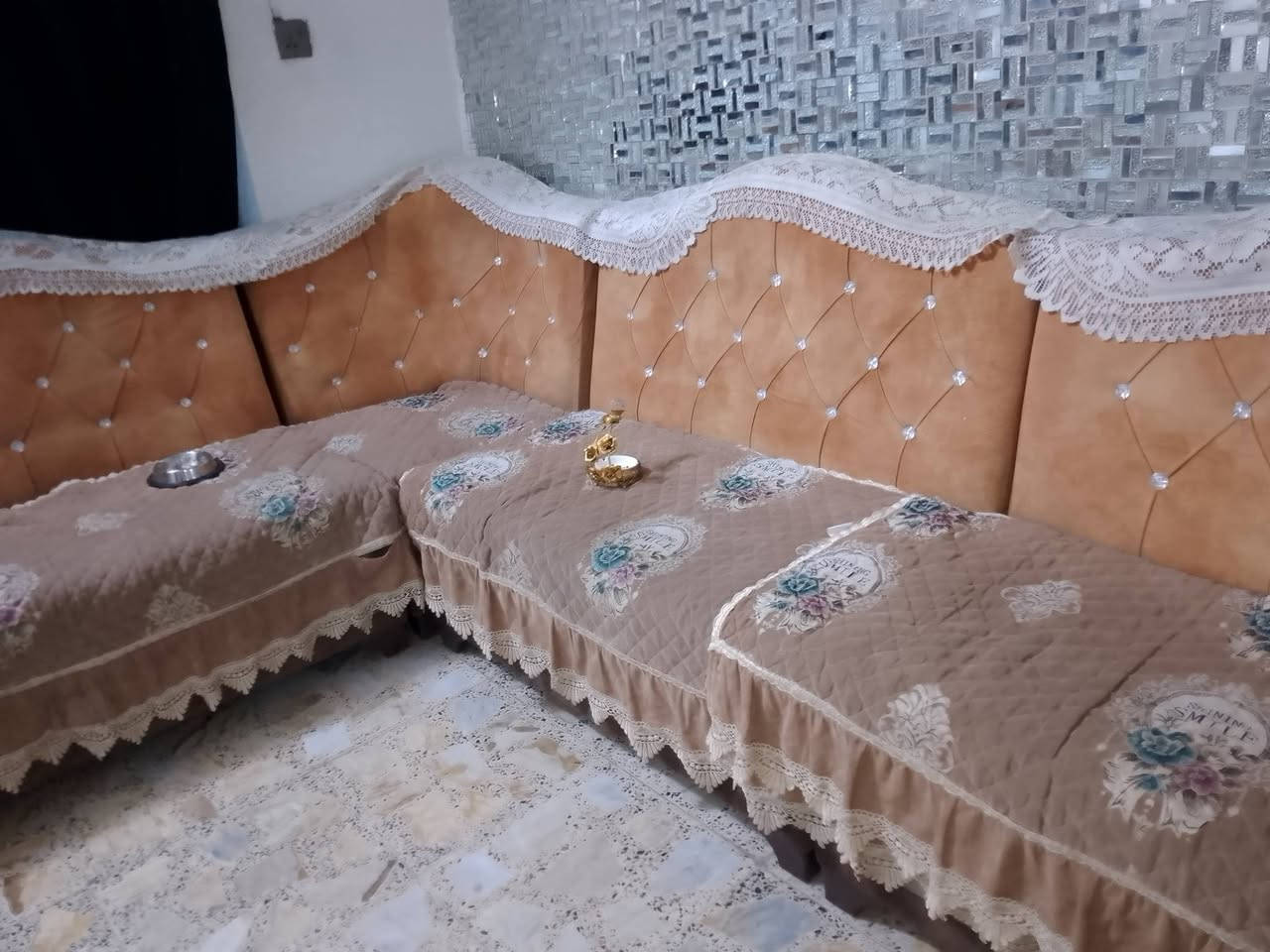 استعمال قليل 
كل سلعه وسعره 
الاتصال على الرقم 
ه‍ ***********
تجي شوف ونتعامل 
تخم 7 رئاسي 400
تخم 7 مقاعد 350
صوبه 50
 غساله 150
صوبة كهربائية نار 100

شطافه كهربائية جديدة 200
سيارة شحن 60
كنتور جديد 100
مكسر صوتي 60
براد 40
طبلات جام 3/ ٤٥ 
دراجه ١٣٠٠  مليون وثلاثه مئه الف بيه مجال 
مكان 
بغداد مدينة الصدر شارع الفلاح قطاع 13
