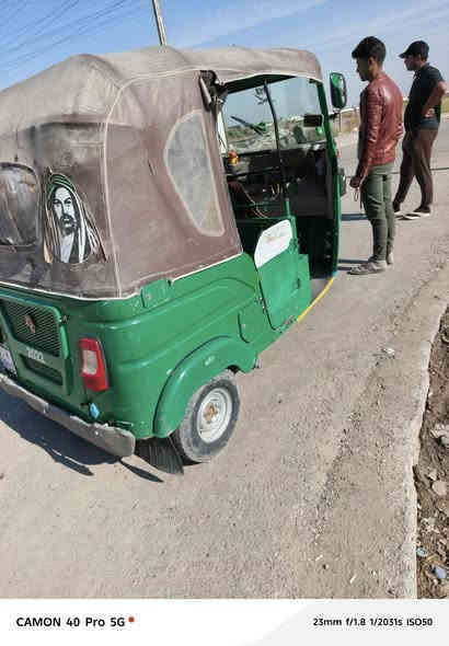 السلام عليكم تكتك اللبيع موديل ٢٢ شهر ٥ تكتك بيهه ضربه جوه البك لايت الباقي كفاله مكاني بغداد حسينية الراشديه ***********
