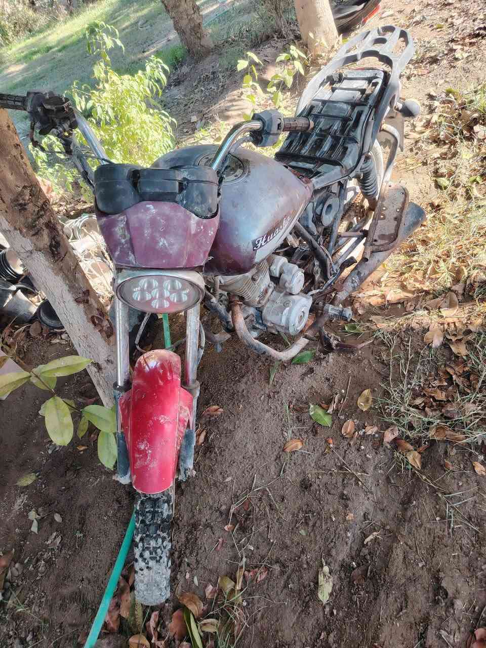 سلام عليكم (مكلف بالنشر) دراجه اصوليه (متروكه) البيع سعر ٢٥٠ بيه مجال    رقم صاحب الدراجه***********
