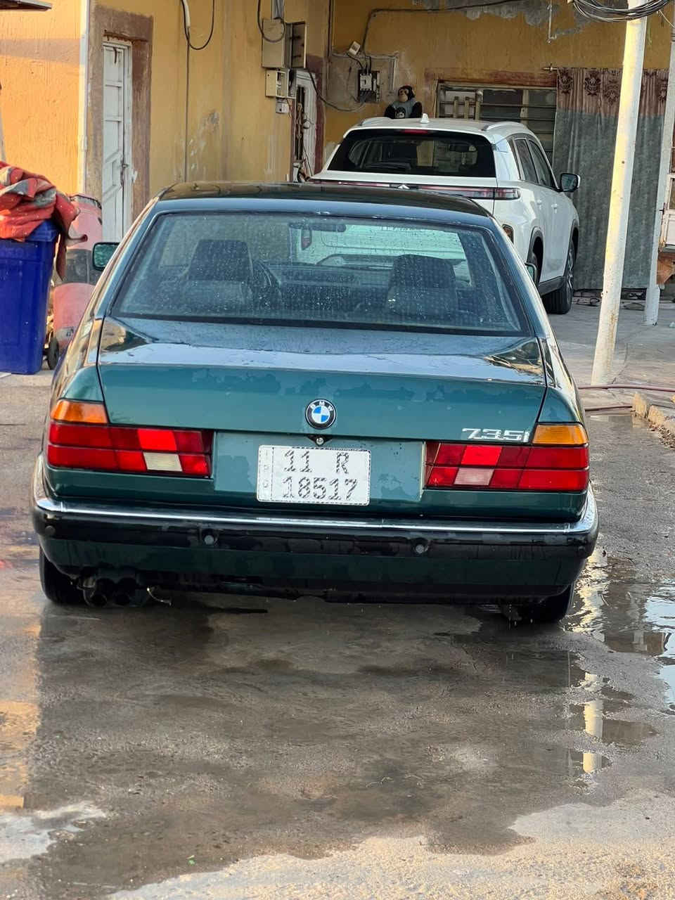 السلام عليكم سياره للبيع نوع بيئم 7035 مديل 91 كفالة عامه مكينة كير حداديه تخم تاير تبريد شغال كلا جديد سياره احلا من الصور السعر 66 وبيها مجال بصيط
العنوان البصرة سيبه رقم ***********
