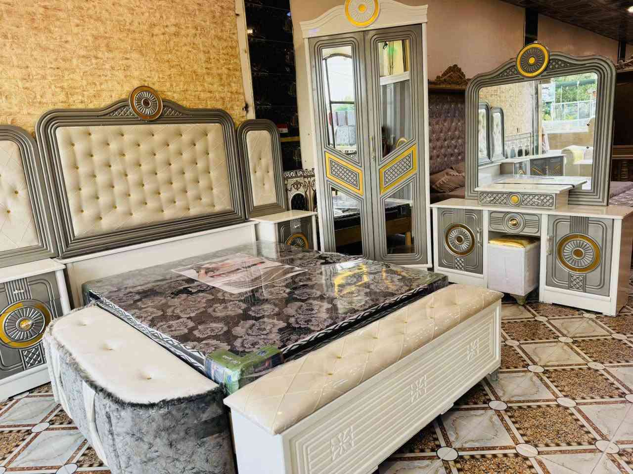 يعلن معمل ومعرض الجشعمي 
بمناسبة اقتراب عيد الفطر المبارك 
عرض خاص لمدة 7 ايام 
الكميه محدوده 
غرفة نوم صاج عراقي 
صبغ حراري درجه اولى 
السعر مليون و800
الرمادي التأميم شارع المشاتل 
قرب ركن المدينه 
للاستفسار ***********📞
