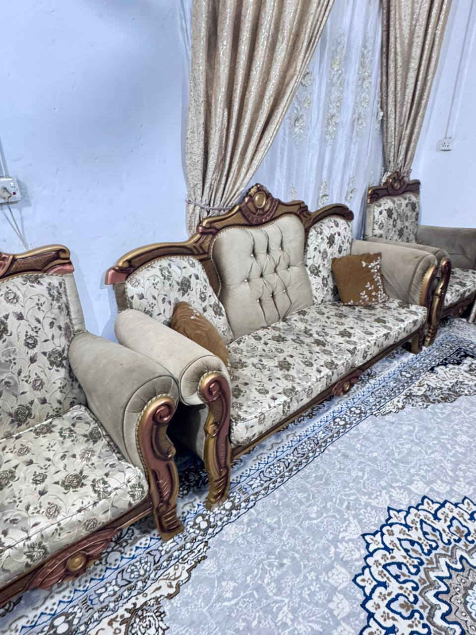 طخم ملكي نضيف بعواشه
300 وبي مجال 

*********** وتساب
