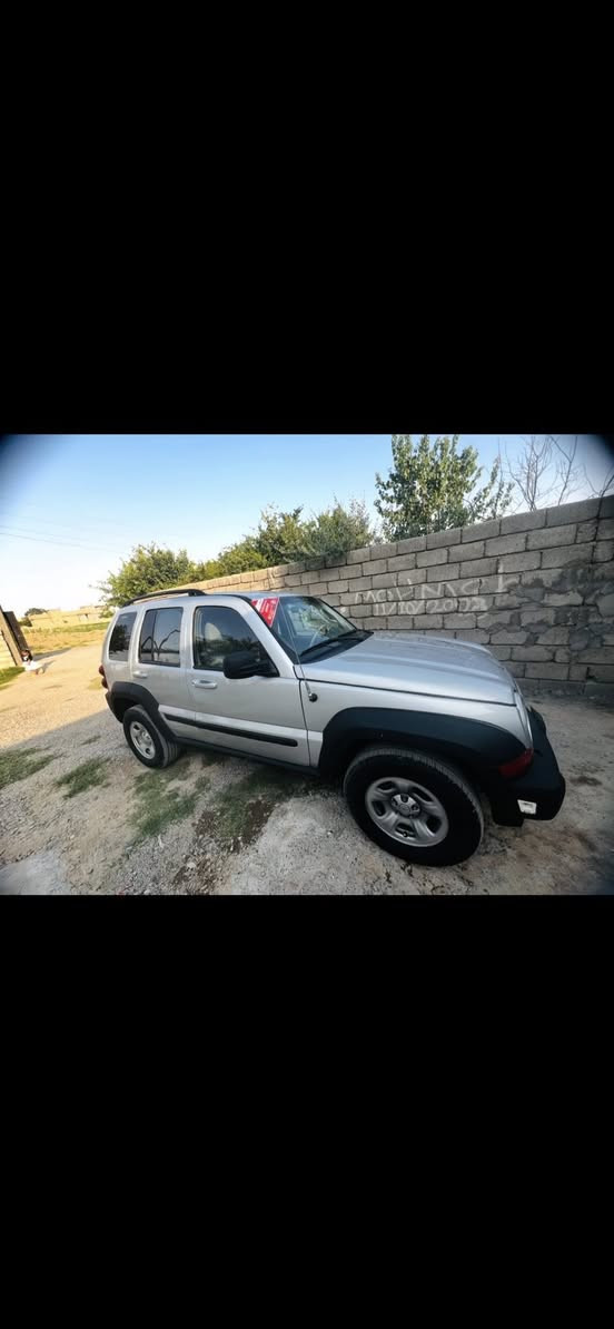 السلام عليكم
جيب ليبرتي  ٢٠٠٦ للبيع 
سياره جاهزه 
العنوان صلاح الدين الشرقاط
للتواصل ‭٠٧٨٣ ٨٩٩ ٠٥١٦‬
