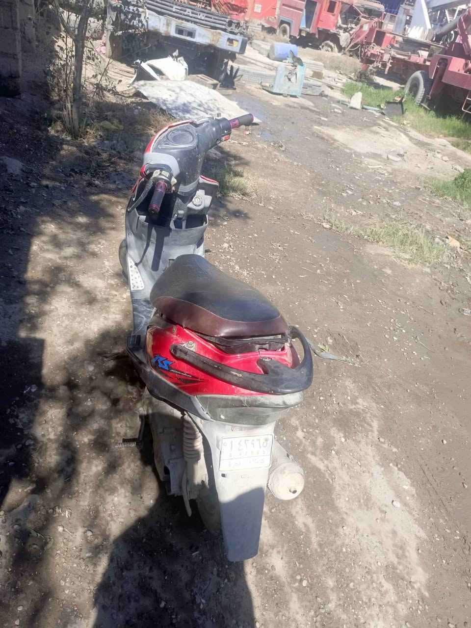 دراجه ماكس للبيع بوشه 55 يحتاجلها ترتيب بسيط دراجه هاملها شغاله نكره
السعر 250 /***********
