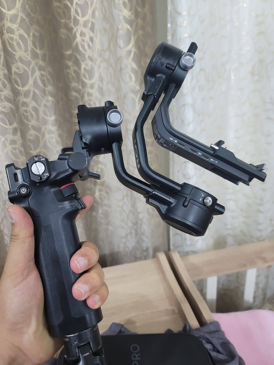 رونن dji rsc2 كومبو  رونن بنضافه عاليه جدا شامل كل الملحقات  
ويه كارتون الجنطه السعر ب٣٥٠ وبي مجال مكاني ديالى يتوفر توصيل


**إذا كنت صاحب هذا الإعلان وتريد حذفه لأي سبب، رجاءا أرسل رسالة إلى الدعم الفني**
