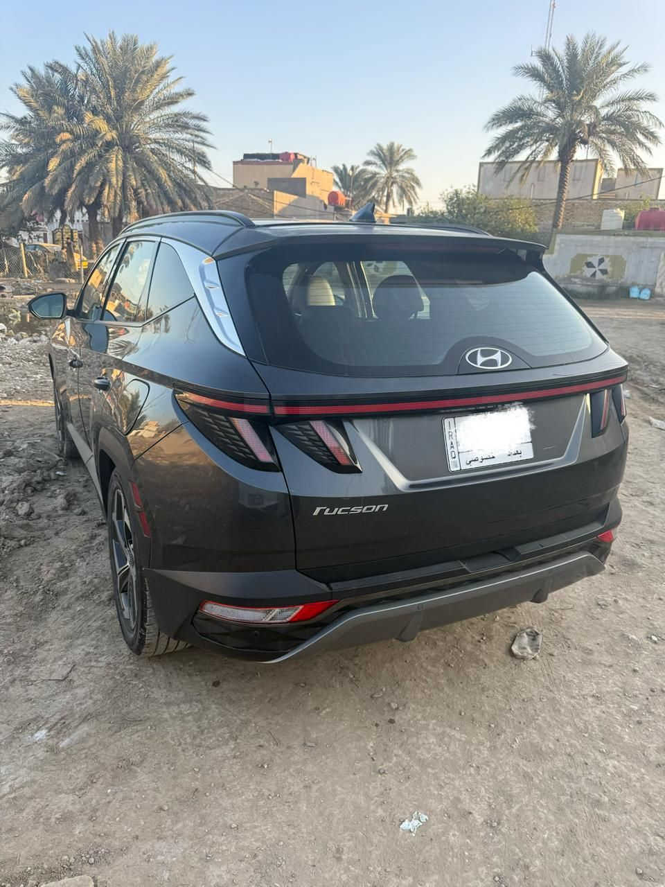 السلام عليكم

للبيع سيارة هيونداي توسان 2022 

المواصفات

وارد امريكي .. 

فول 1/1  HTRAC

شاشة دجيتال 

كاميرا 360 امامي خلفي 

كاميرا بالمري جانبية 

رادارات امامية خلفية جانبية 

فتحه سقف بانوراما بالكامل

مثبت سرعة 

تحكمات ستيرن 

شفتات ستيرن 

محرك 2500  GDi

مقاعد جلد تحكم كهرباء 

تدفئة  وتبريد المقاعد الامامية 

قطعتين تبريد 

تدفئة المقاعد الخلفية 

وضعيات قيادة  ( 4 ) متغيرة 

عدادات دجيتال 

كير لمس بيانو

ويل كب  حجم ( 19 )

لايت زينون 4 عدسات

الممشى  ٥٨ الف  كيلو متر  

السعر ١٥٨ اي استفسار ‭٠٧٨٧ ١١٥ ٦٠٩٢
