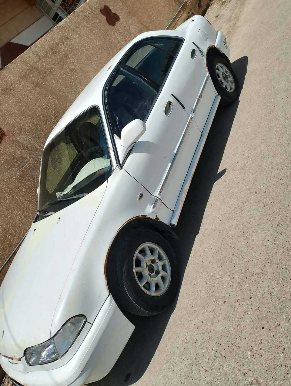 سوناتا موديل ٩٣ نضيفه بعدها عل بلاد السعر ٤٣ وبيها مجال باسمي نقص تبريد فقط غاز مكينه وكير نضيفات ***********
