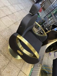 كرسي حلاقة • بي مجال