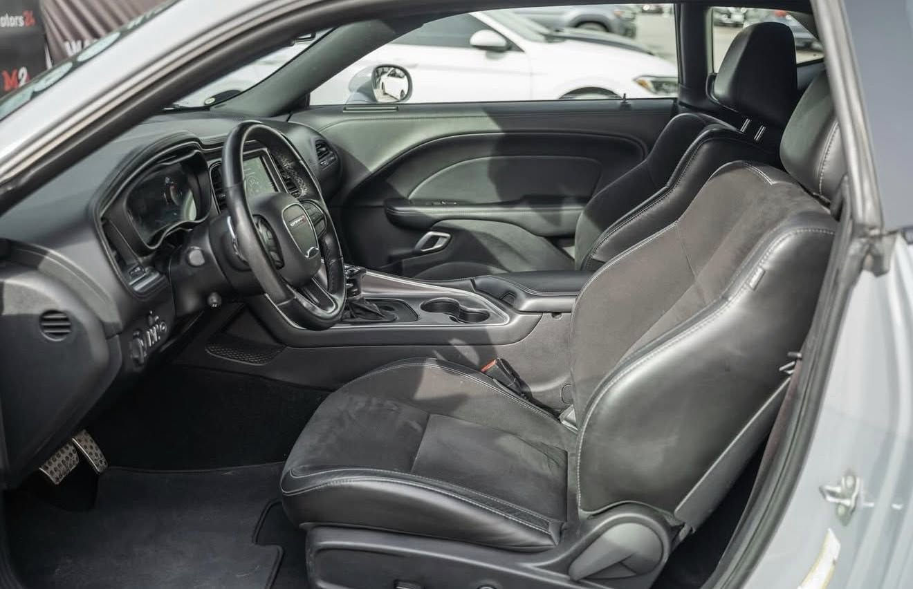 جالنجر GT PLUS 2021 

كشنات كنتارا 
‎كشنات هيتر وتبريد 
سماعات هارمن گاردن 
دشبول جلد 
شاشه كبيره
لانج كنترول 
نظام القياده سبورت وانظمه سوبر تراك 

جاملغ النفر فقط مبخوخ 

مكان دهوك 

***********
