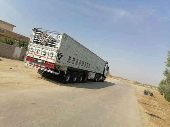 اربع محاور

ابيع فصخ اوربط

اوبدون فصخ اوربط

 اجناب ارتفاع 185سم

طولها 13،60

جتف 7 

لعابه 65 

شاصي 16

دناكير 14 صيني ابو الحاسبه

تخم تايرات

هواء فول 1/1

كهرباء فول 1/1

بنزات جديد

سعرها 210  $

اوبيها مجال بسيط

العنوان 

ديالى / كنعان

الاستفسار 

☎️***********

☎️***********
