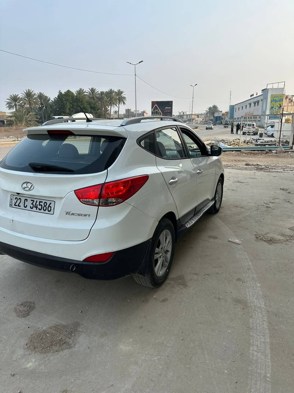 السلام عليكم 
هونداي توسان  خليجي 
موديل 2013 مكينه مامفتوح 
كير تخم تاير تبريد شغل 
السياره بيه قطعتين صبغ بنيد جملغ بدون دواخل 
كهربائية شغاله 
سنويه بسمي تريد تحويل تريد وكاله 
جسم السياره صافي 
مكان السياره بابل  الهاشميه 
السعر 128وبيه مجال للطيبين 
***********
