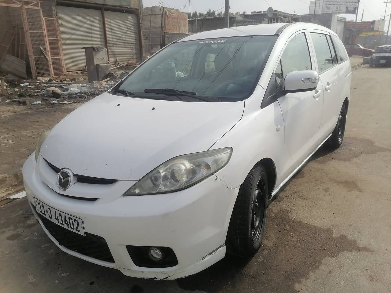 سلام عليكم ماصدا 5ياباني ٢٠٠٩ رقم بغداد  انكليزي بسمي بيهة جاملغ وبنيد وباب السايق مبادلات وكاله بدون صبغ كير مكينه خير من الله  تدفئه تبريد قطعتين ٧ راكب ب٧٠ وبيه مجال بسيط خابر ودلل ***********
