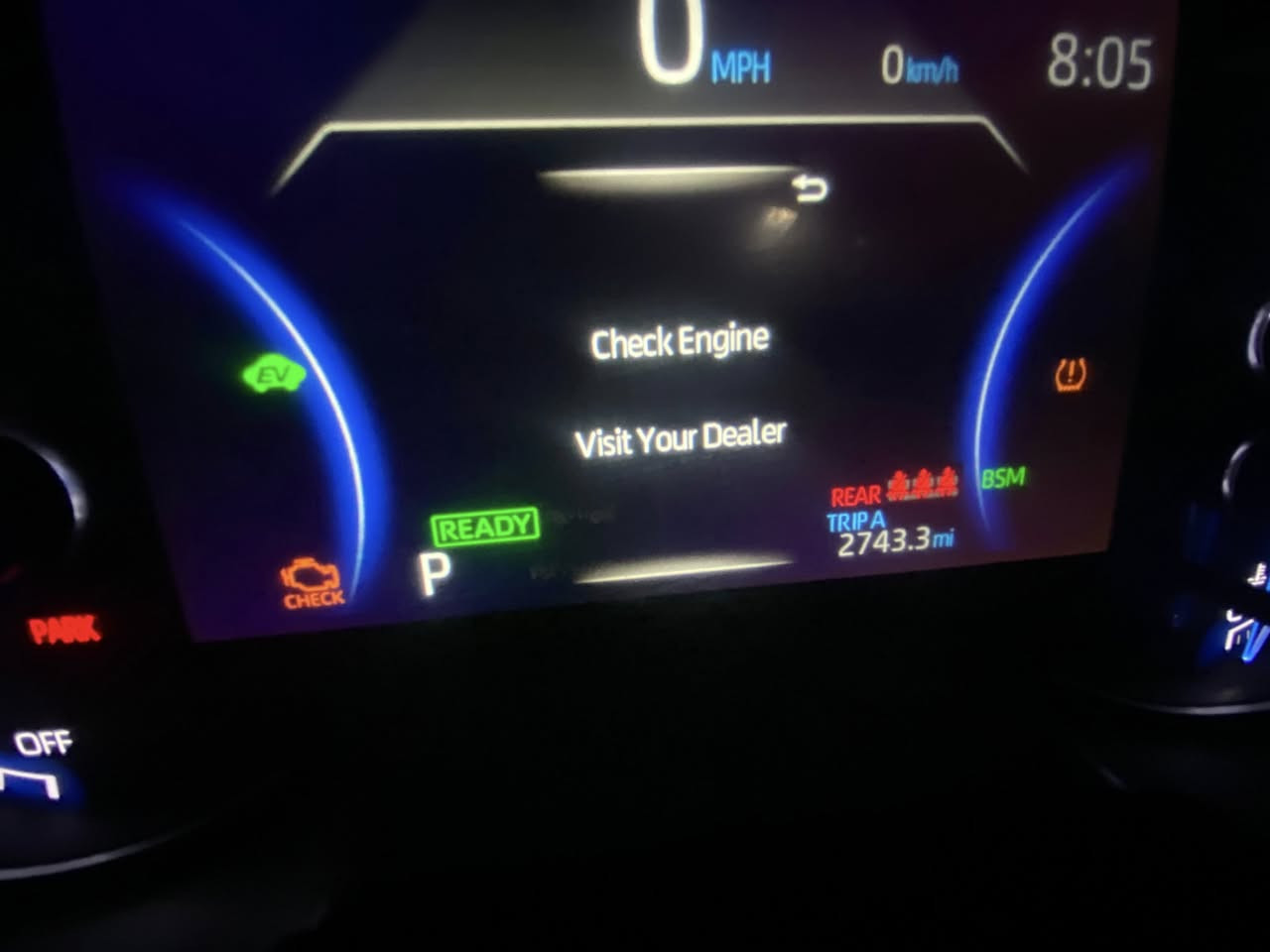 تويوتا رافور موديل 2024مواصفاتXLEمحرك4سلندر2.5.        فتحا سقف/بصمة أبواب/صندوق كهرباء/كرسي كهرباء /رادار امامي/رادار بل مري/سيارة ١/١ الحادث كما موضح بصور (حادث خفيف بس ويل رقم الهاتف ***********
