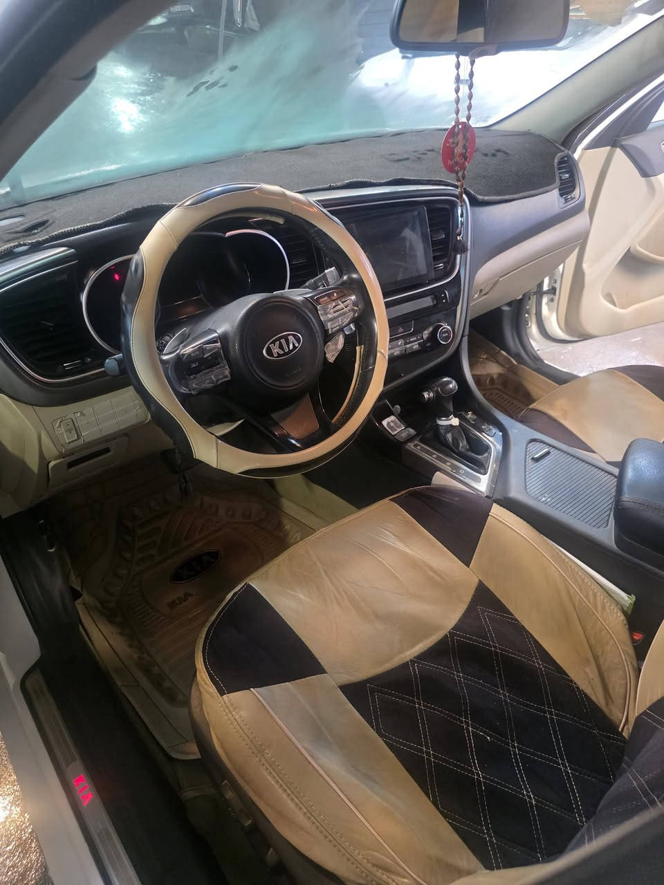 كيا اوبتيما موديل ٢٠١٤ وارد خليجي رقم بغداد سياره بأسمي بصره فول مواصفات
سعر ١٤٧


**إذا كنت صاحب هذا الإعلان وتريد حذفه لأي سبب، رجاءا أرسل رسالة إلى الدعم الفني**