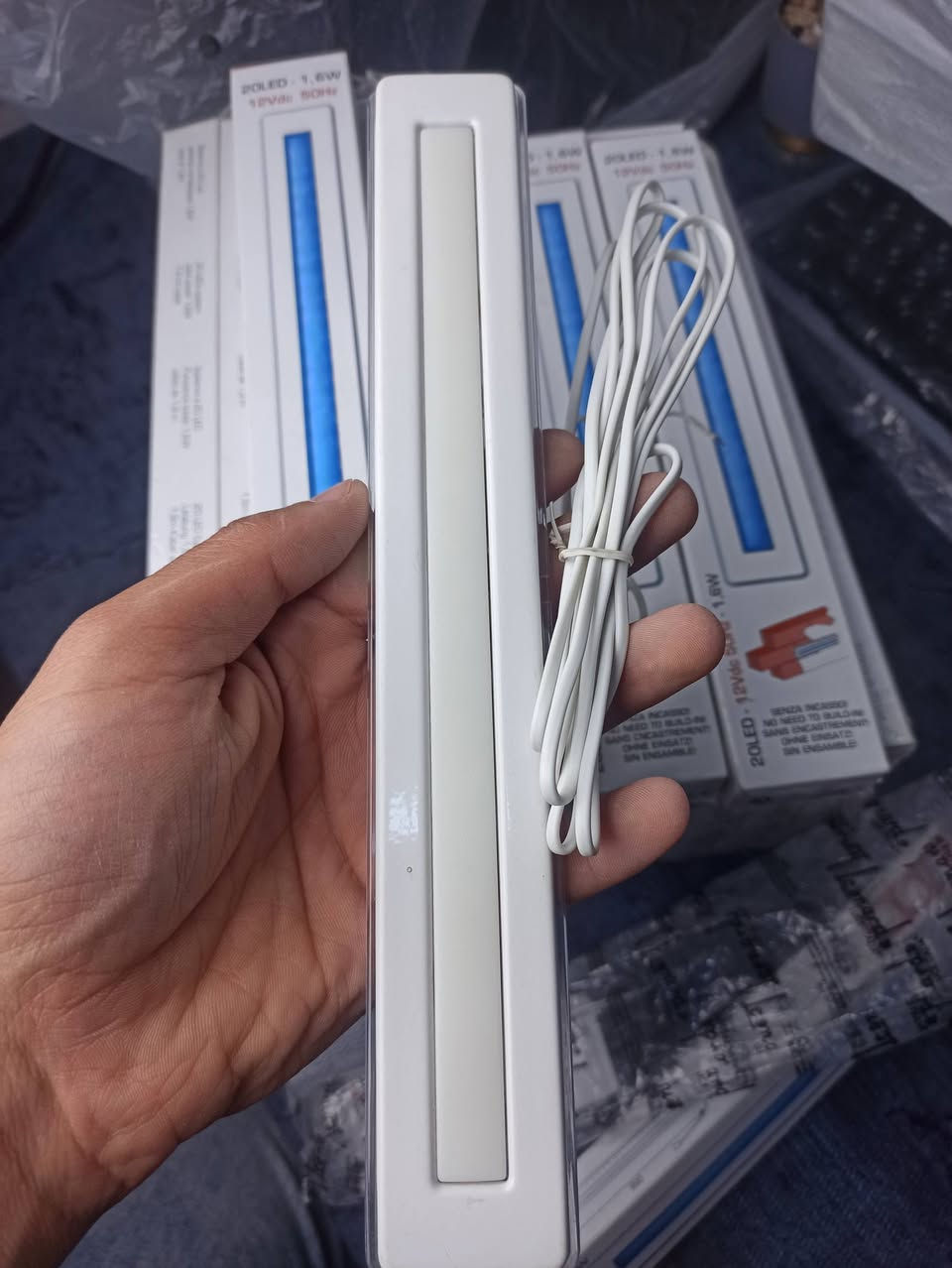 إضاءة LED إيطالية - ماركة RELCO 🇮🇹 🔵

​لون الإضاءة: أزرق مميز 🔵.
​المواصفات: 20 نقطة LED بقوة 1.6 واط (اقتصادية جداً).
يعمل بنظام: 12 فولت 

​الحالة: جديدة تماماً (بالكرتون).
بضاعة  أمزون اصلي 

📦 العدد 30 قطعة شلعة 
💵 سعر القطعة  1٫000 دينار 
🚚 يتوفر توصيل لجميع المحافظات 6.000 دينار


**إذا كنت صاحب هذا الإعلان وتريد حذفه لأي سبب، رجاءا أرسل رسالة إلى الدعم الفني**