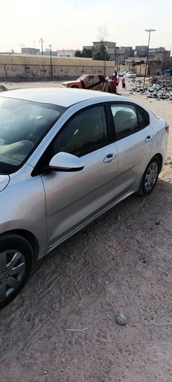 🚗 كيا ريو للبيع – موديل 2021 
   • الون سلفري
• رقم: بصرة(تحويل فقط)  
• الممشى: 93 الف
• الدواخل: أسود 
• المحرك: 1600cc
• حادث: بنيد مبدل + جاملغ بارد الصور موجودة بالمنشور  

📍 مكان السيارة: البصرة / الزبير
📞 رقم الهاتف: ***********

💰 السعر: 105ورقه قابل للتفاوض الزبير, البصرة
