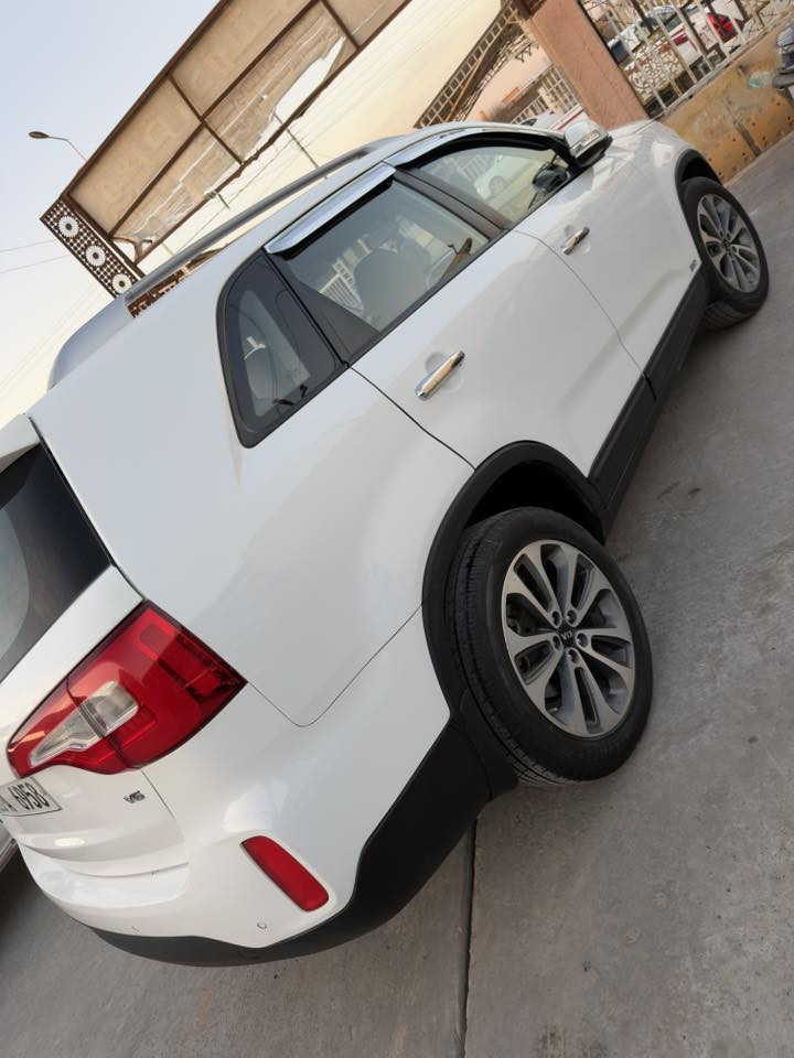 السلام عليكم..للبيع بسعر مناسب ب173 وبيها مجال ويرهم مراوس
للبيع
سورنتو 
الموديل| 2013 شكل 15
وارد خليجـي 
سيارة مكفولة من الصبغ والتبديل
| المواصفـات | 
ثلاث قطع تبريد
مري شفط + اشرات بالمري
علامه سورنتو ترحيب بل دوسه
بصمة تشغيل 
بصمات ابواب وصندوق
7 راكـــب 
حساسات امامي خلفي 
كامرا خلفيه 
6 سلندر بالشرط 
نظامين ECO + عادي 
مثبت سرعة
شاشـة لمـس بلادي 
كشن السايق كهرباء 
ويـل كـروم
لايـت زنون
📍صلاح الدين/بيجي
***********
***********
