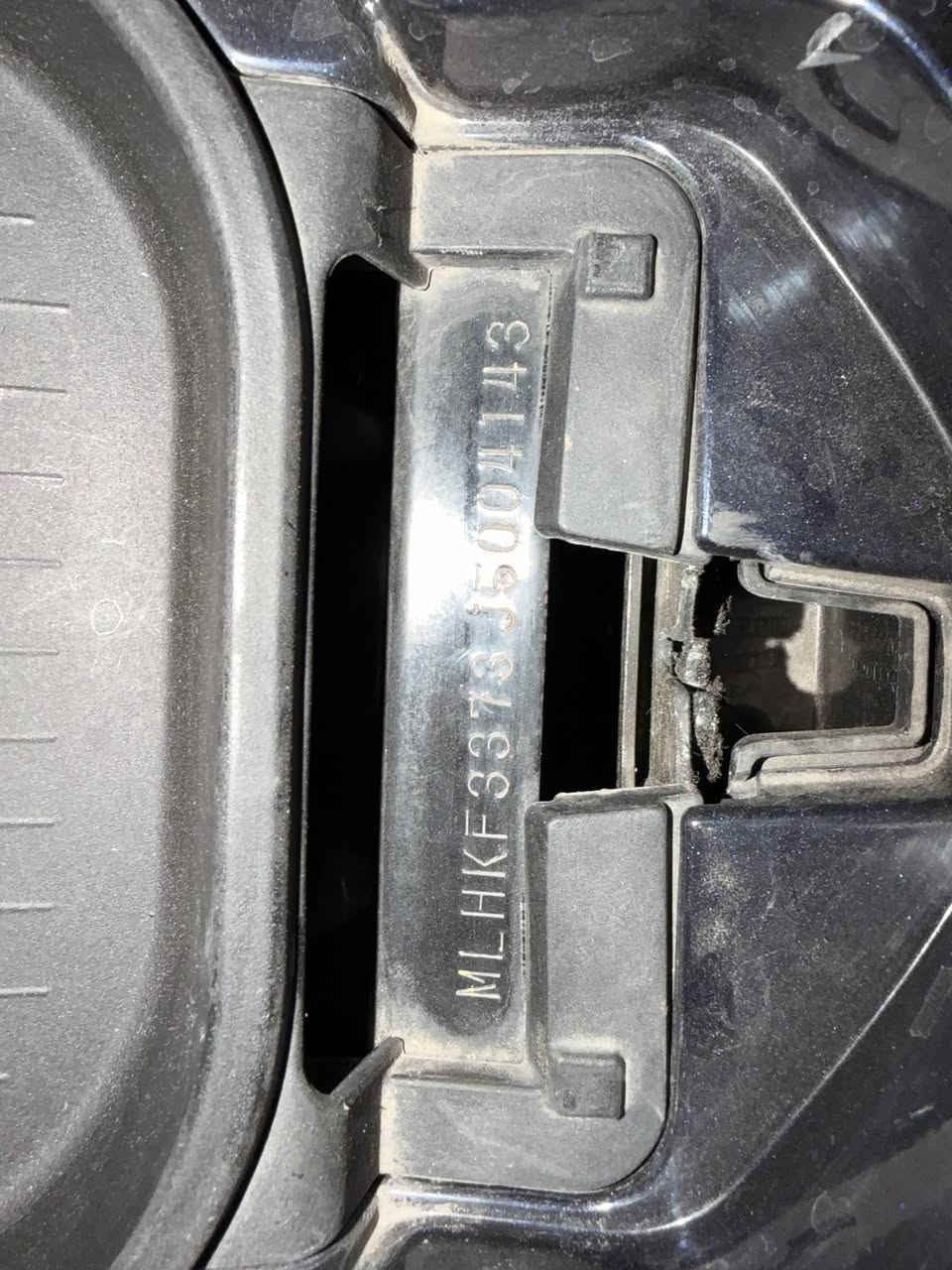 السلام عليكم 
PCX جيل الثالث هايبرد
الدراجه واحد على واحد صار 3 ايام من نزلتهة من الرمبه 
احتاجيت واريد أبيعها الدراجة فول وكل نقص مابيها السعر 30 وبيها مجال كلش بسيط  
عنواني بغداد جميلة 
رقمي ***********
