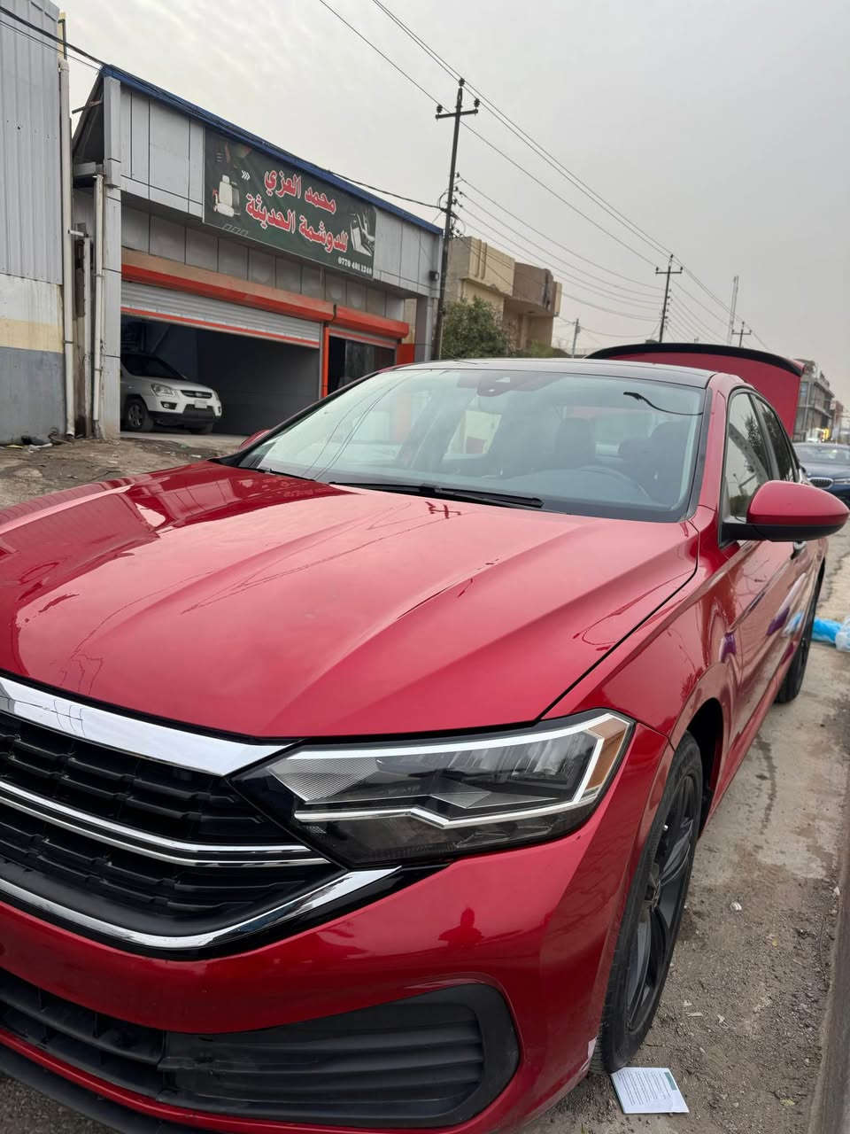 جيتا موديل 2023
كلين سياره بس بيها ٣ رضعات بل بونيت 
موصفات 
كشن تدفئه 
كأمره خلفيه
سقف بانوراما 
التحكم علئ منحدرات
مستشعر وقوف
بصمه 
شاشه
مراقبه نقطه عمياء 
نضام بدء تشغيل
نضام فرامله الطورئ
8وساده هوائيه
مصابيح زينون إلاماميه ليد
لوحه قياده رقميه
اناره محيطيه
ابل كاربلاي 
السياره اب اسمي رقم اربيل هزه و سنويه جديده 
السعر 180 وبيها مجال مكان سياره كركوك
رقم *********** Singapore
