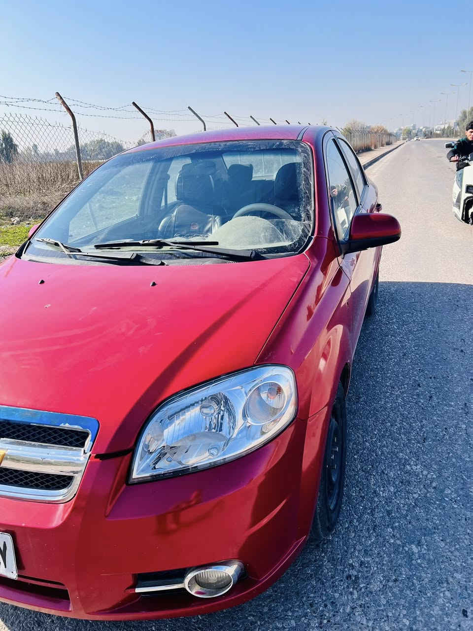 سيارة شوفرليت أڤيو 2009  وارد أمريگي ضرر چاملخ جهة السايق وبونيد مبدل وجاملخ جهة السايق الخلفي بي معجون  سيارة نضيفة بس رقم صدامي قديم سعر 60$ وبيهاا مجال بسيط مگاني موصل حي الگرامة 
للتواصل ***********    
***********      ً.      ً.  ً.
