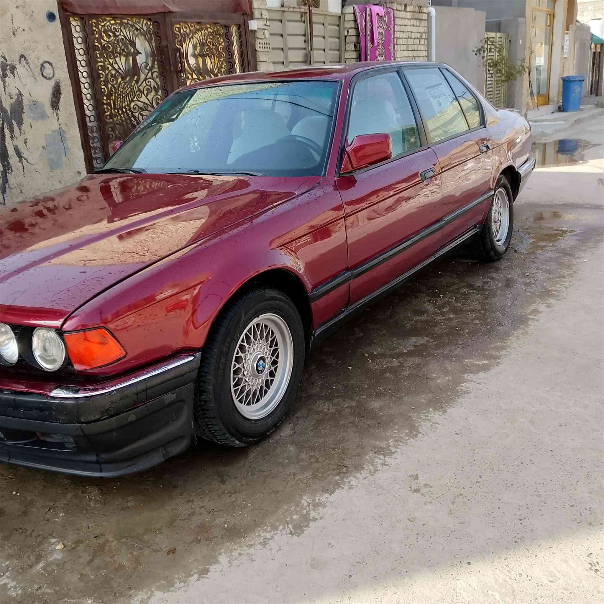 السلام عليكم 735 بغداد بسمي بيع او مراوس موديل 93 كير مكينه تبريد تخم تاير فتحه خير من الله سياره صبغه حلوه بدون ضربه فقط كشنات بيهن ملاحضه *********** سعر 45
