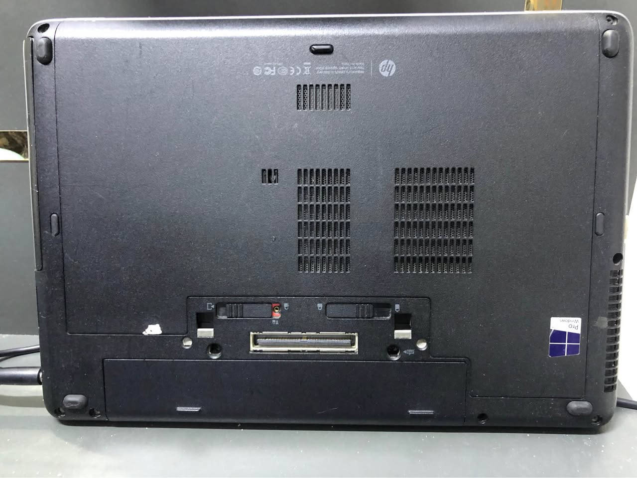 لابتوب hp جديد مومال باله
المواصفات :
معالج core i5 جيل رابع من شركة انتل 
رام 8 كيكا
هارد ssd 128
السعر 300 الف
التواصل : *********** بغداد, العراق
