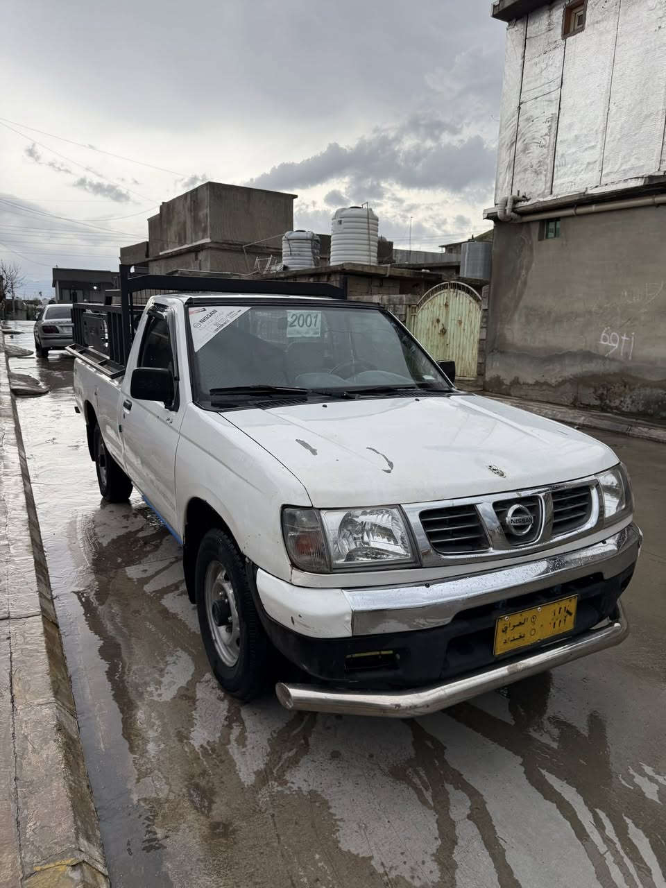 سەرەتا بە ناوی خوای گەورە 

نیسان پیکاب 2001 ئاڕمی پلاسیکی سلێمانی 
مەکینەی تازە تەعمیر 
پێشو دوای تازە داگیراوە 
تەبریدی ساردو گەرم بیعەیب 
چرکەی تیانیە  
دەعو لێدراو پارچەڕەشی نیە

ژ.م ***********
