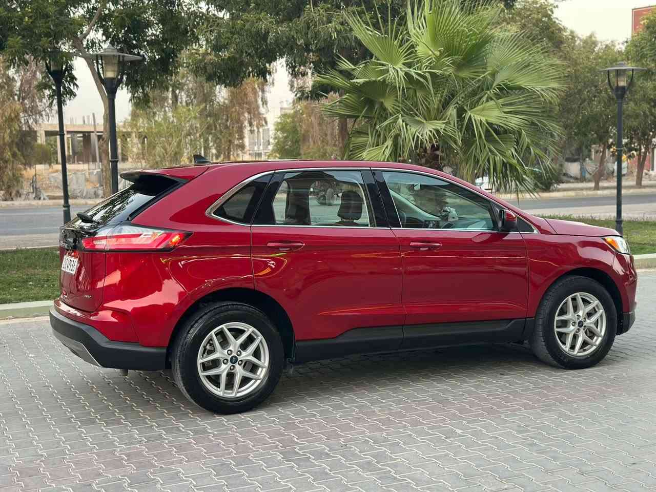 فۆرد ئیدج 2022 فقت جاملغ والبونید
ماشایة 71000 ml سنة ويةًبسمي رقم و سنوية جديد 

السعر ١٩٠$ 

فۆڕد ئیدج  2022  مواسەفات SEL 

فول فول جگە لە پانۆڕاما 

بەسمە شەغال سندوق شەفت کوشن هیتەر

 و کارەبای و جڵد وەیارلێس چارجەر

بۆنیت و چملاغی بۆیاغە بێ ئەوەی یەک نوکە

 دەرزی ناوی گرتبێ ، یەک ئێرباگیشی نەتەقیوە

 هەموو بیلادن

هیچ تعدیل و شوخت و قوپاویەکی نیە

  بەردی ئەگزۆر و ڕادارەکانی هەموو بەشەرت 

ئۆتۆهۆڵد برێک بەسمە گێڕماوس شاشە تێسلا سەیارەکە وەک شوشە وایە 

ژمارەی خاوەنەکەی 

0773 695 5486

سعر١٩٠وه ره قه
